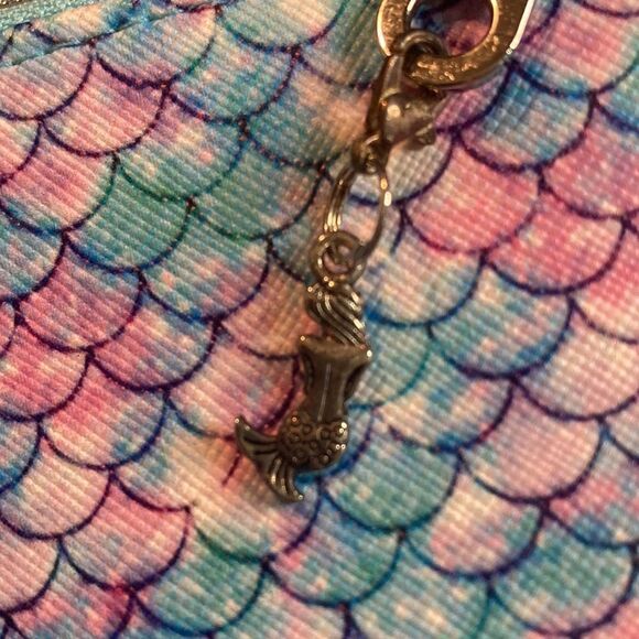 Michelle’s Sewing Nook embroidered mermaid cosmetic bag, good used condition - Picture 5 of 9